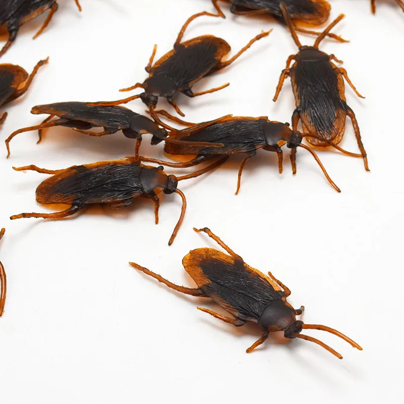 5-50Pcs Funny Cockroaches Joke Decoration Props Rubber Toy Gags Practical Jokes Toys Horrifying Simulation Plastic Centipede - Square Deal Me